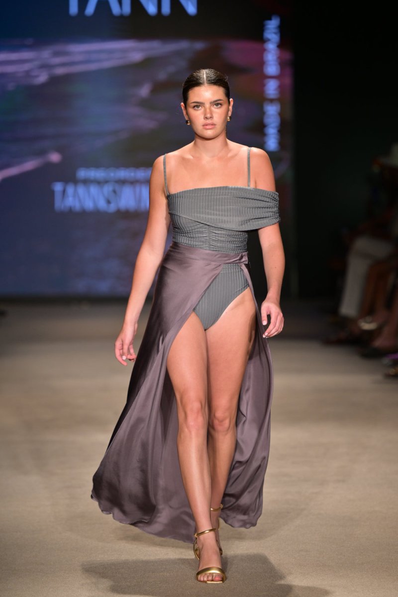 Maiô Interseção Duas Peças Gris - Tann Swim